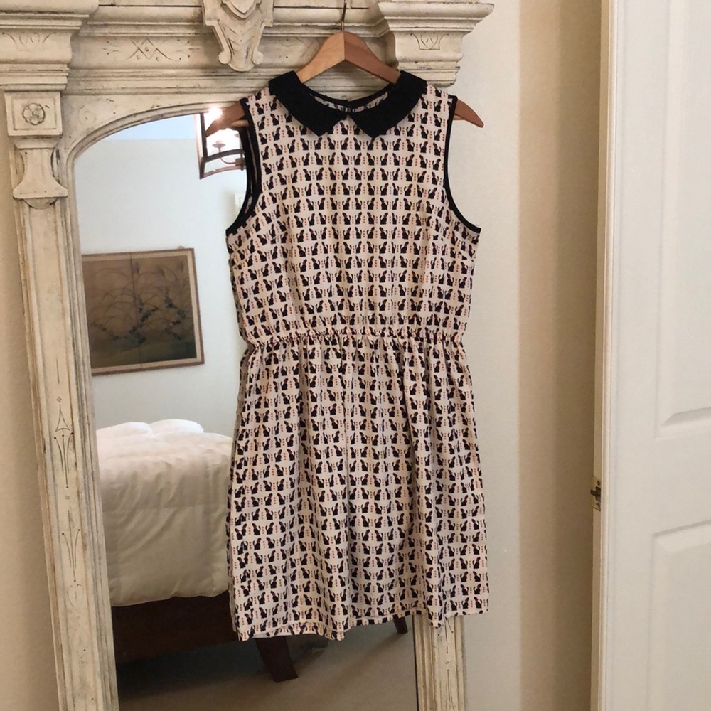 Sleeveless dress/tunic with whimsical dog print
